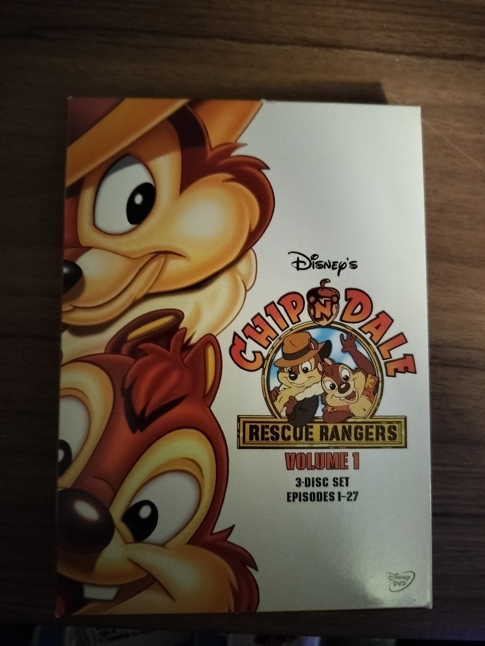 Disney Chip 'n Dale Rescue Rangers DVD Set — Red, Brown, White